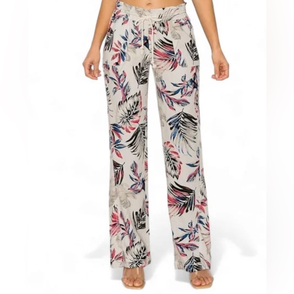 CALI 1850 Floral Print Women's Capris